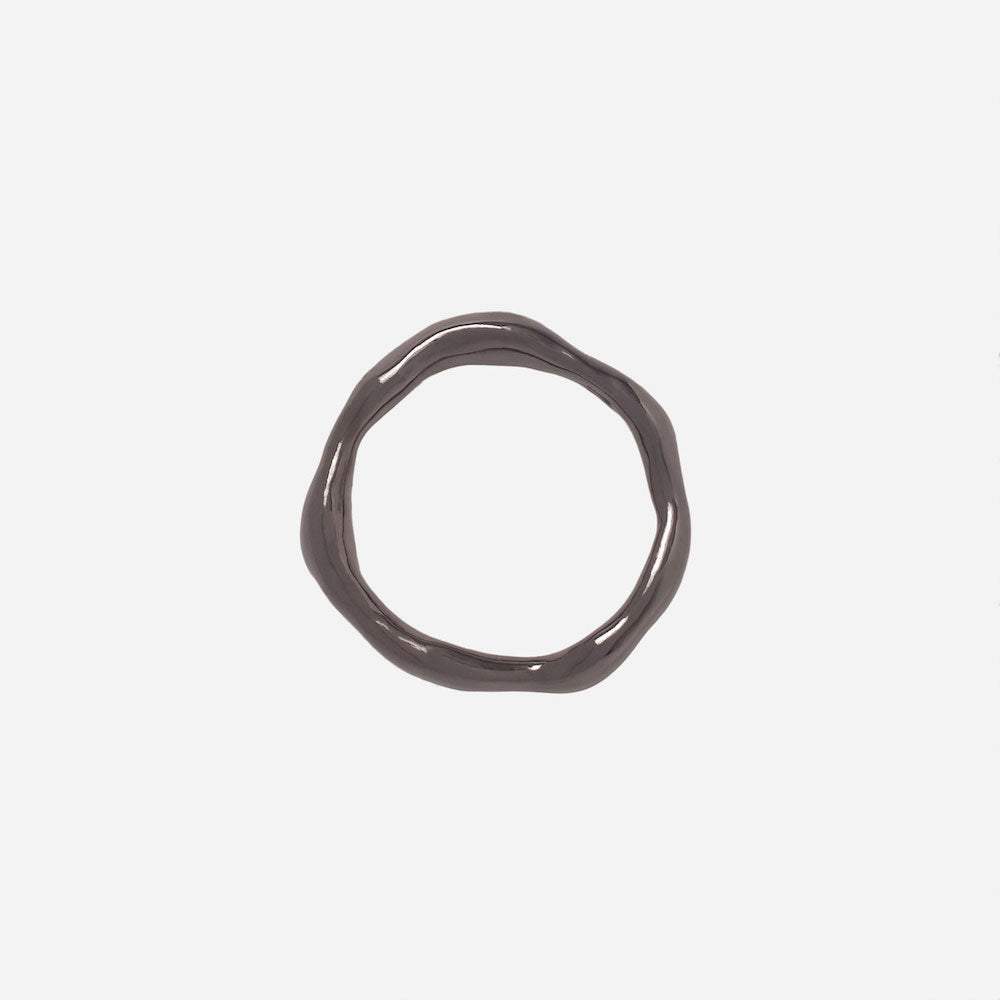 Tinicoterie Bria Ring in black-plated sterling silver - top view