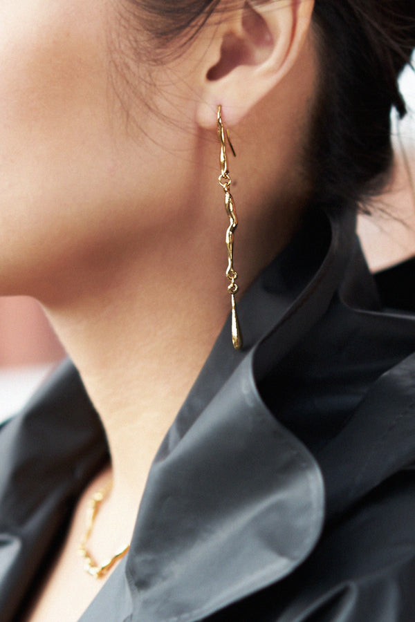 Tinicoterie Drizzly Memory Asymmetrical Earrings - Gold - model side