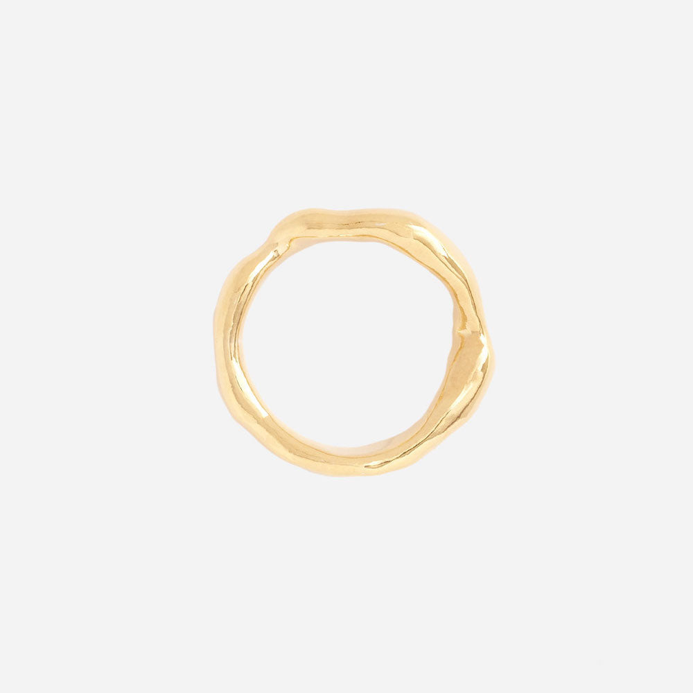 Tinicoterie Aella Ring in 18ct gold vermeil on sterling silver - top view